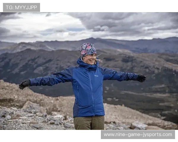 户外硬壳衣与软壳衣的选购差异及适用场景分析